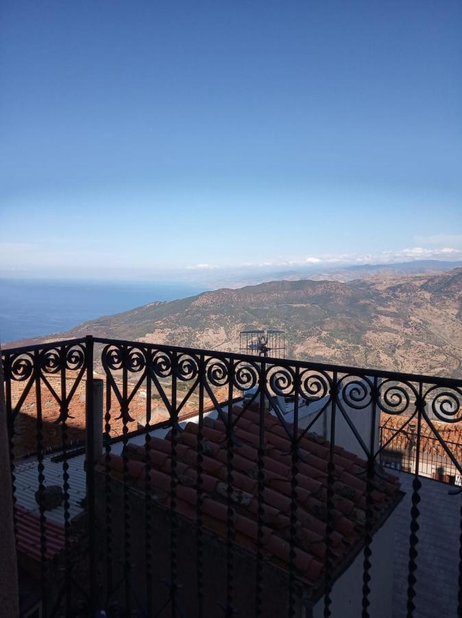 Aurusa - Casa Vacanze Pollina, Sicilia Autentica Exterior foto